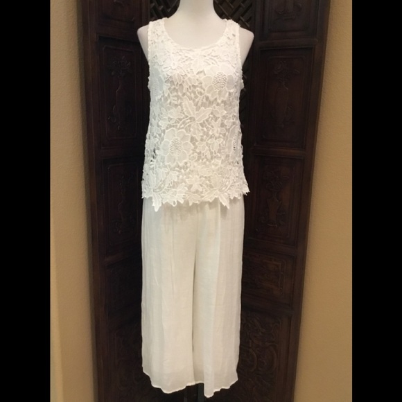 j glee Pants - ❤️ J GLEE JUMPSUIT NWT  SIZE SMALL